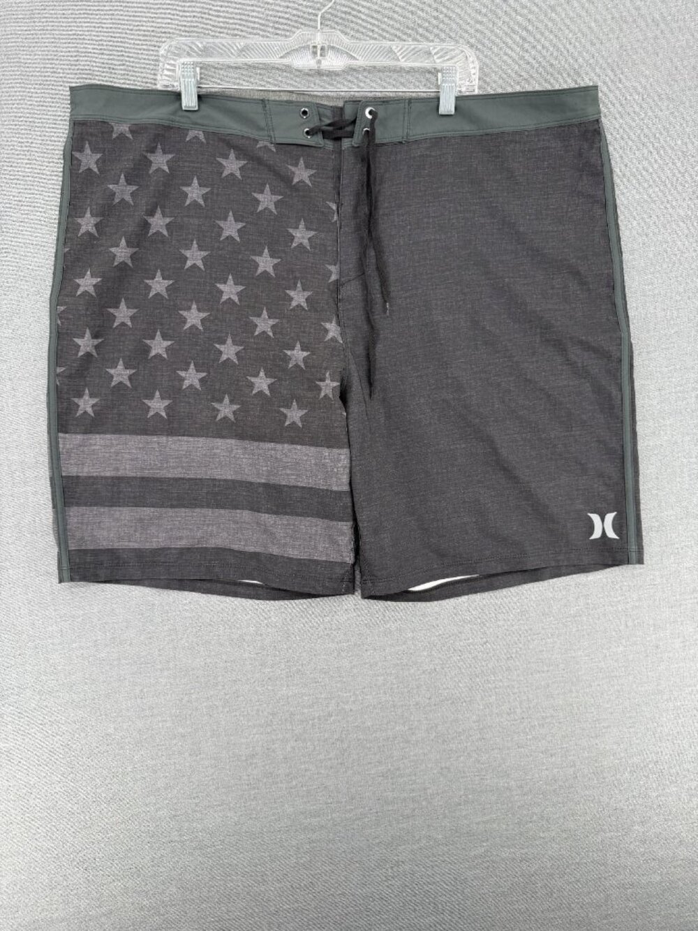 Hurley Phantom Board Shorts Mens 44 9" Patriotic USA Flag Beach Swim Trunks
